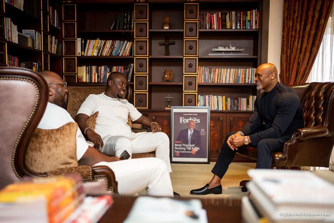 302011134_460535282449443_4648606987696516428_n