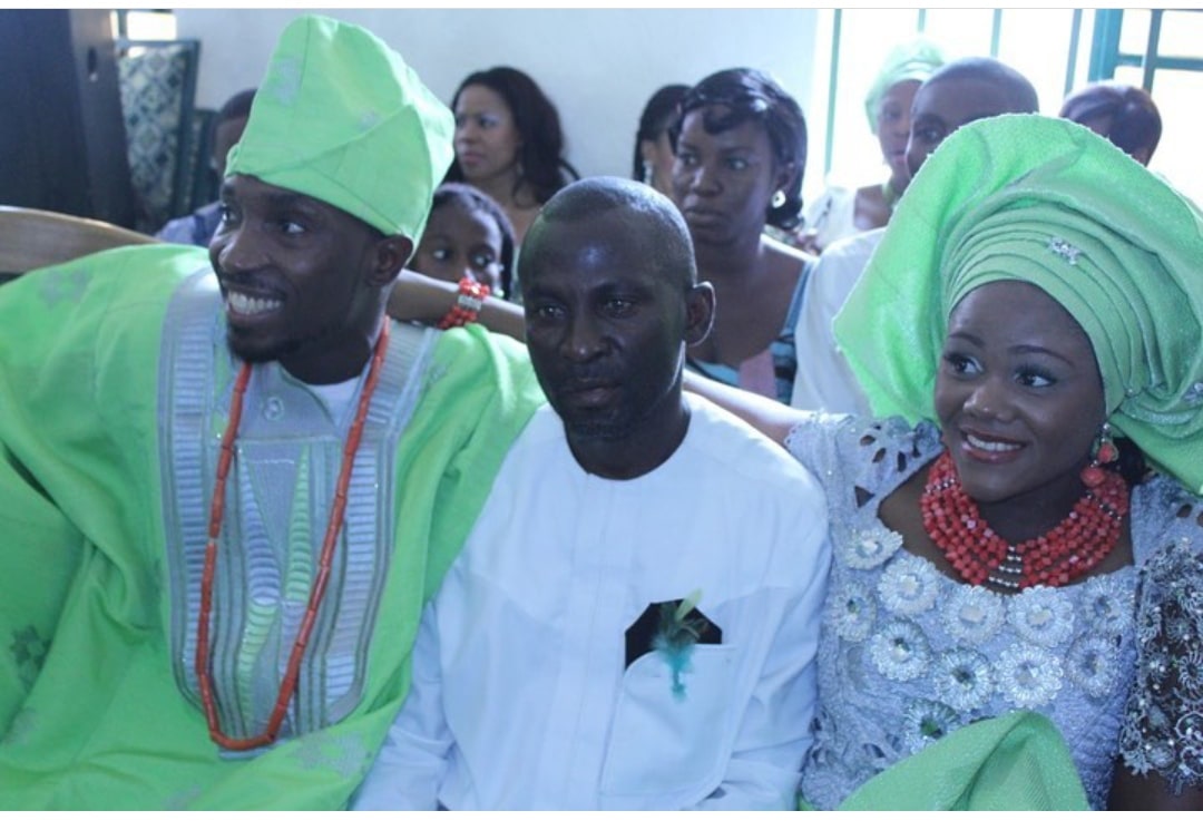 Come-and-see-something-Timi-Dakolo-screams-as-he