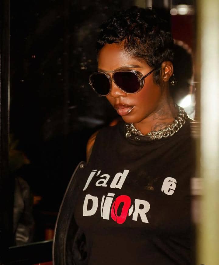 Tiwa Savage fires back at Naijashimadun