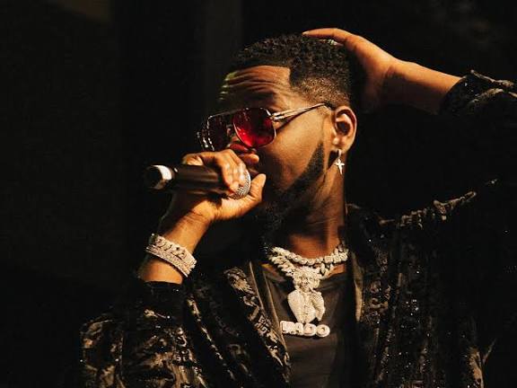Why Court Froze Kizz Daniel’s Bank Accounts
