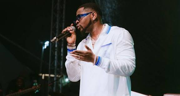Kizz Daniel Management Exposes Truth Behind His €200K Show Scandal