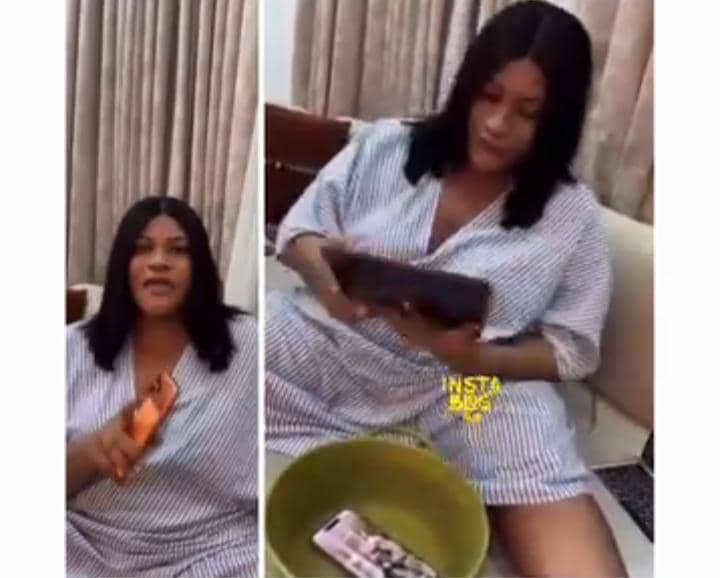 Nkechi Blessing Dips Her ₦3 Million iPhone 17 Pro Max in Water to Prove It’s Not “China Upgrade”