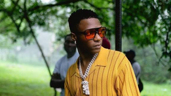 Wizkid Declares Himself Number One Amid Davido, Burna Boy Comparisons