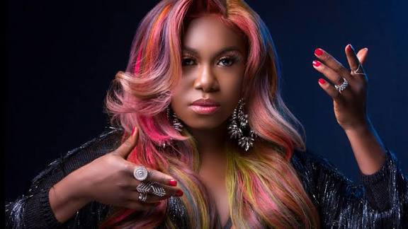 Singer Niniola Finally Breaks Silence On Secret Marriage Speculations