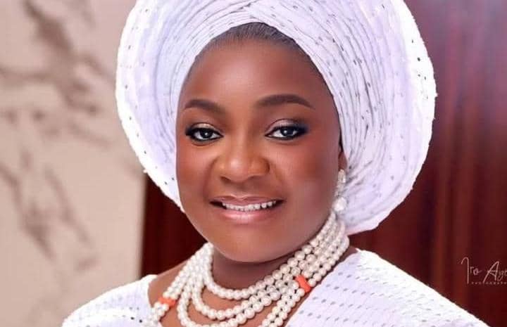 Family Clash Erupts at Omije Ojumi Singer’s Burial